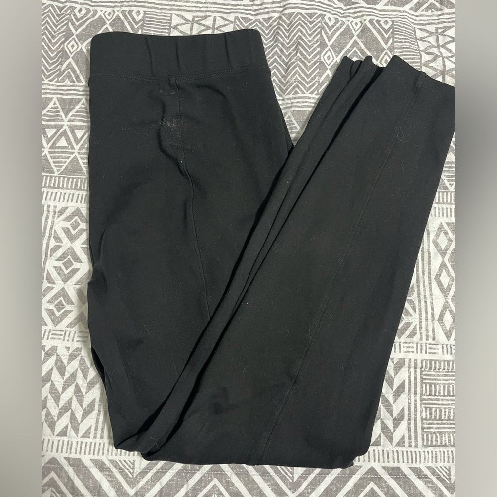 Pleated. Stretchy. Thick. Leggings.